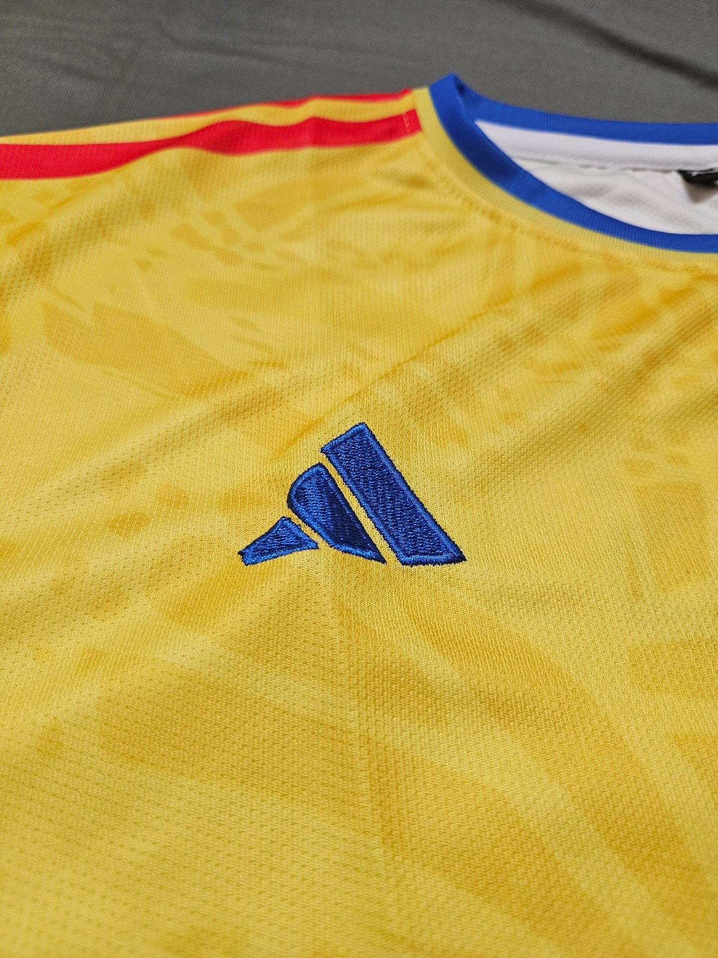 James - Colombia Player Edition - Embroidery Kit