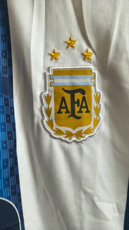 Lionel Messi - 10 - Argentina - Home Kit - Player WC Edition - Embroidery